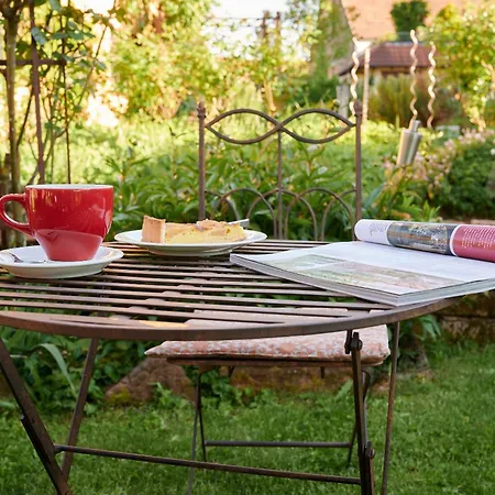 Winzercafe Neipperg 公寓