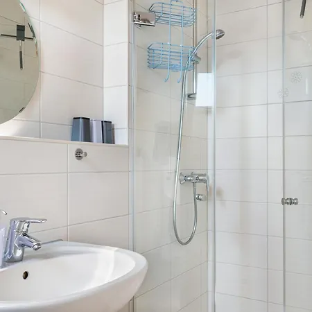 Winzercafe Neipperg * Brackenheim