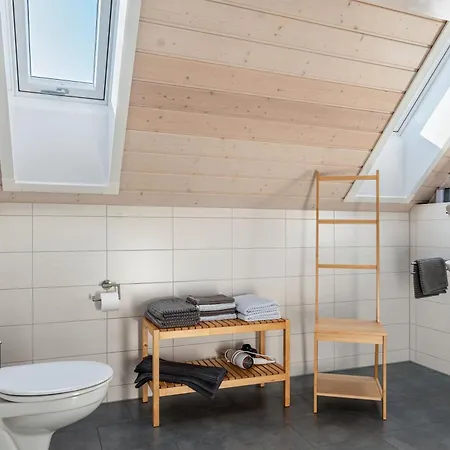 Winzercafe Neipperg 公寓