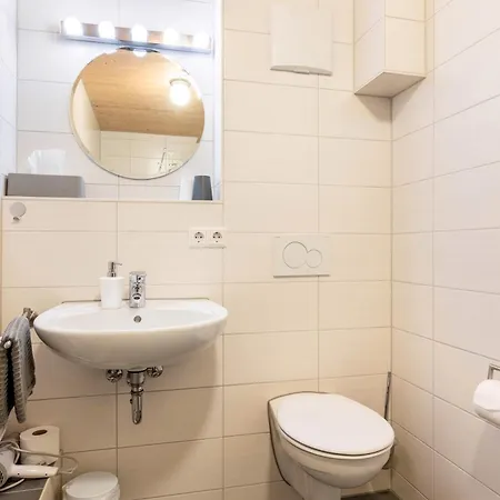 公寓 Winzercafe Neipperg *