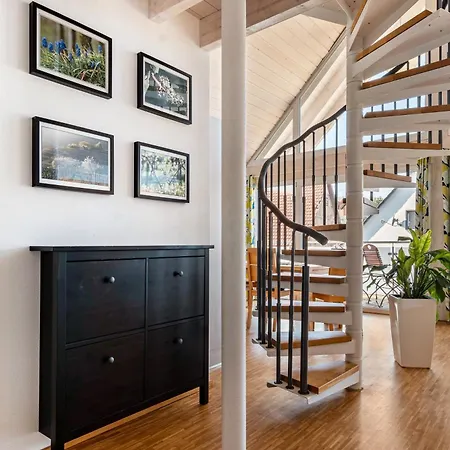 Winzercafe Neipperg 公寓 Brackenheim