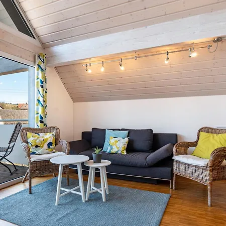 Winzercafe Neipperg 公寓