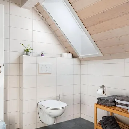 公寓 Winzercafe Neipperg Brackenheim