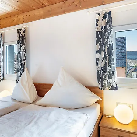 公寓 Winzercafe Neipperg Brackenheim