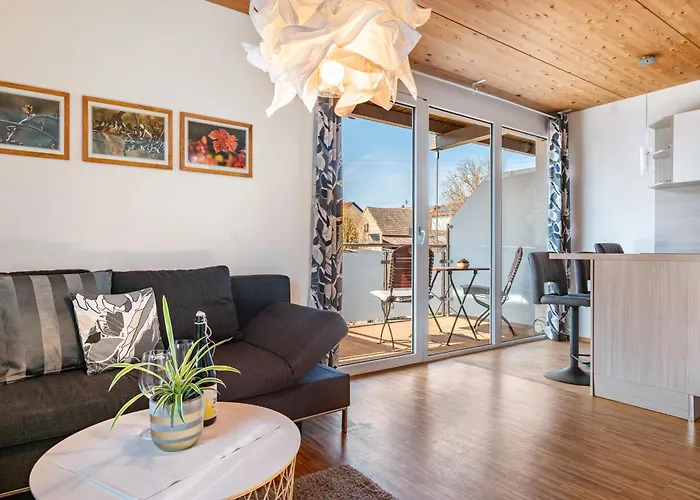 Winzercafe Neipperg * Brackenheim